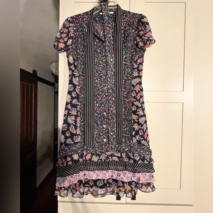 Diane von Furstenberg floral dress, sheer cap sleeves, ruffle bottom, size 6